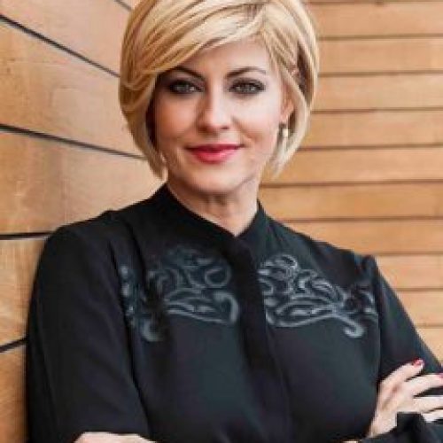 defne sarisoy Defne Sarısoy
